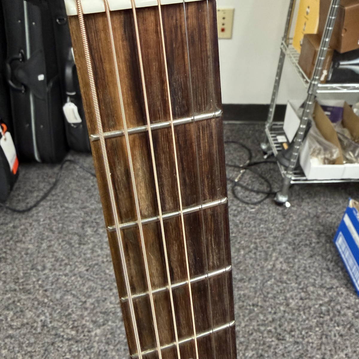 Yamaha F325 Acoustic Guitar Used