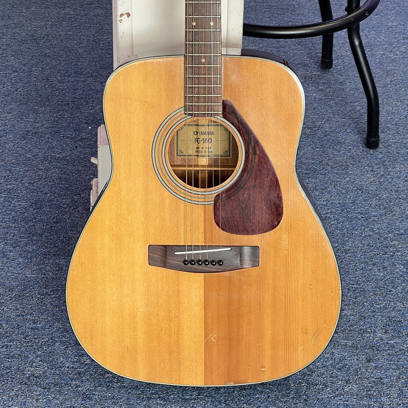 Yamaha FG-160 Acoustic Guitar - Used
