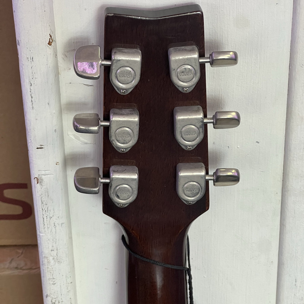 Yamaha FG-160 Acoustic Guitar - Used - w/case, strap, capo