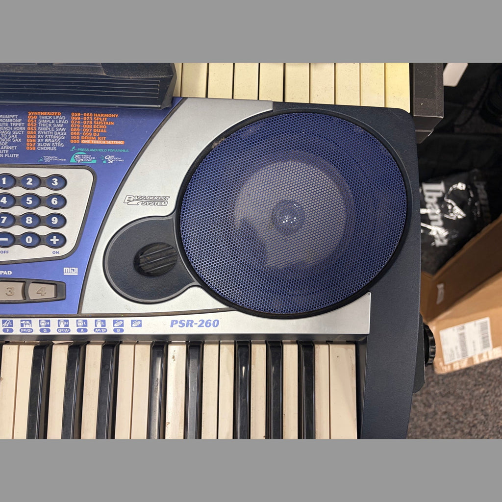 Yamaha PSR-260 61-Key MIDI Portable Keyboard - Used