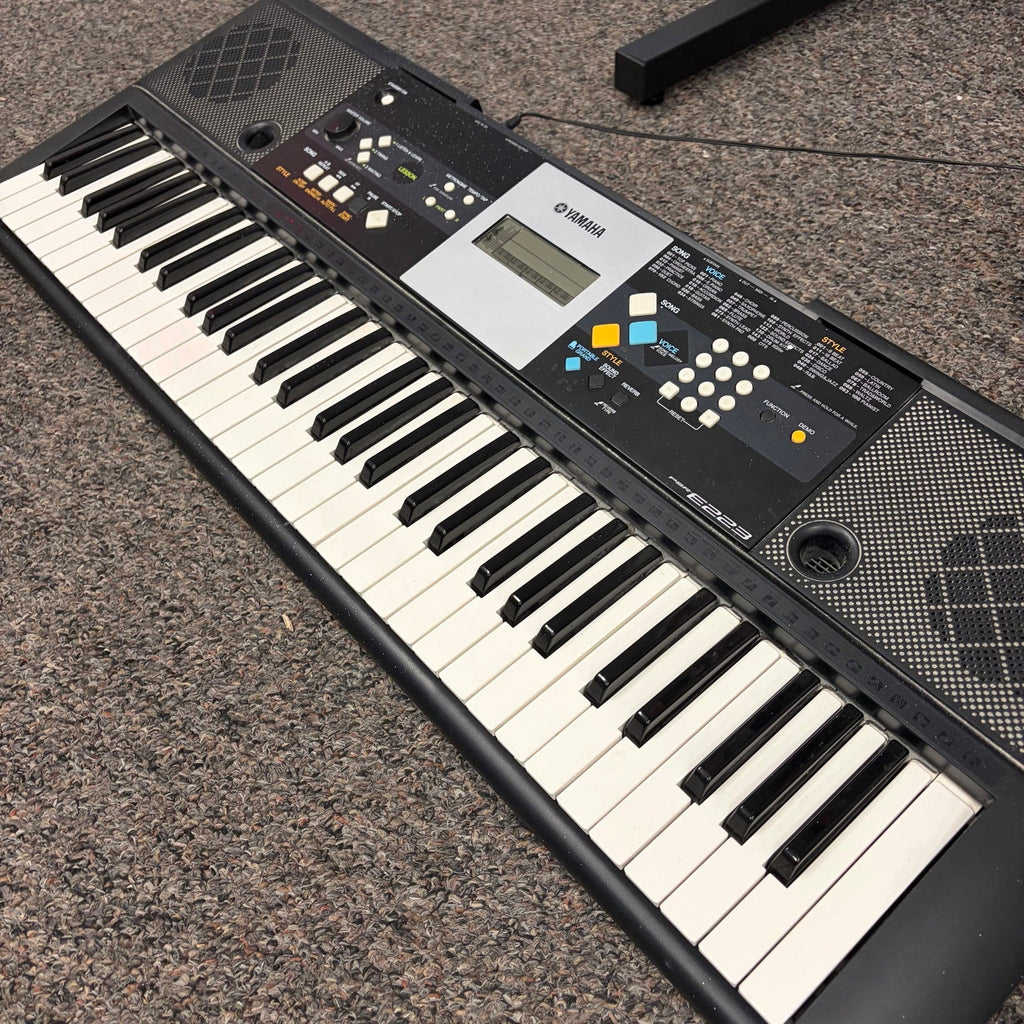 Yamaha PSR-E223 Entry-Level Portable Keyboard