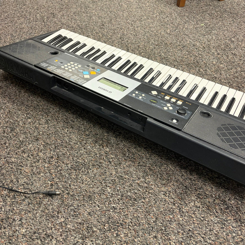 Yamaha PSR-E223 Entry-Level Portable Keyboard