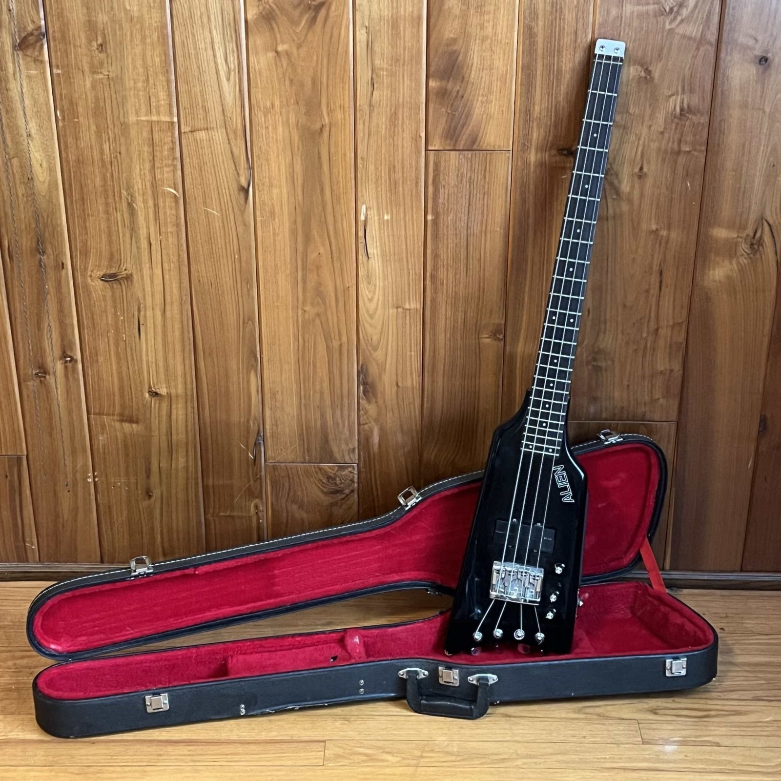 Hondo Alien Headless Electric Bass Guitar 1980s
