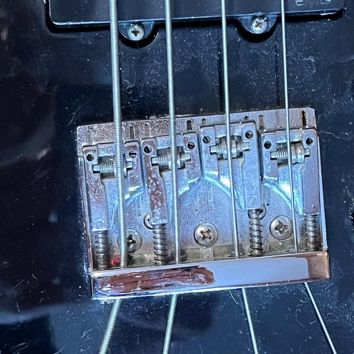 Hondo Alien Headless Electric Bass Guitar 1980s