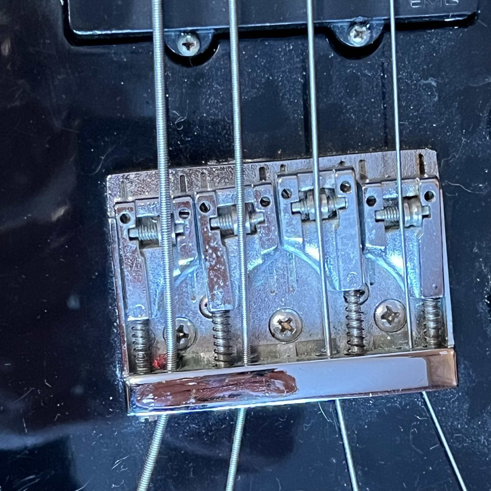 Hondo Alien Headless Electric Bass Guitar 1980s