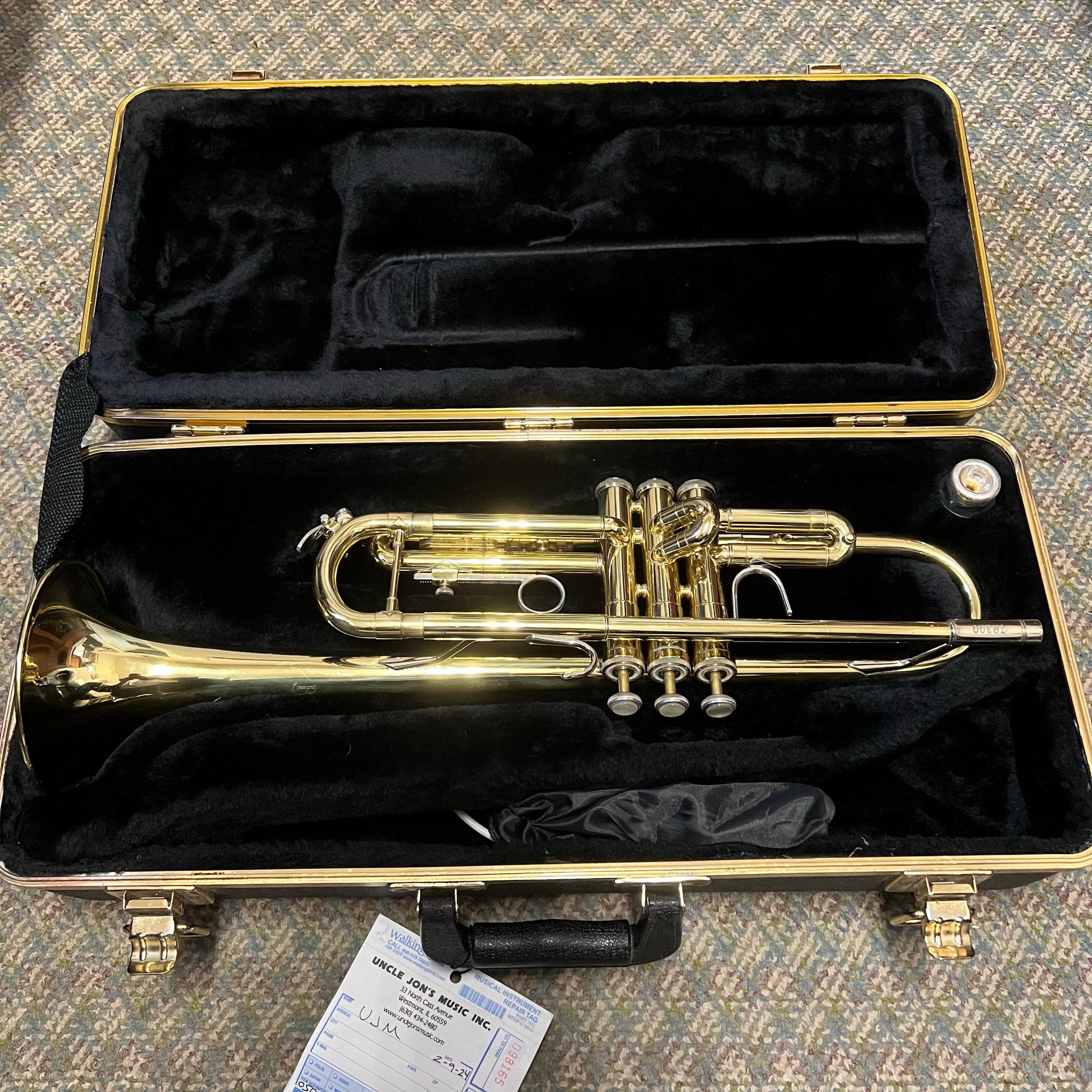 Bach TR300 Student Trumpet (used)