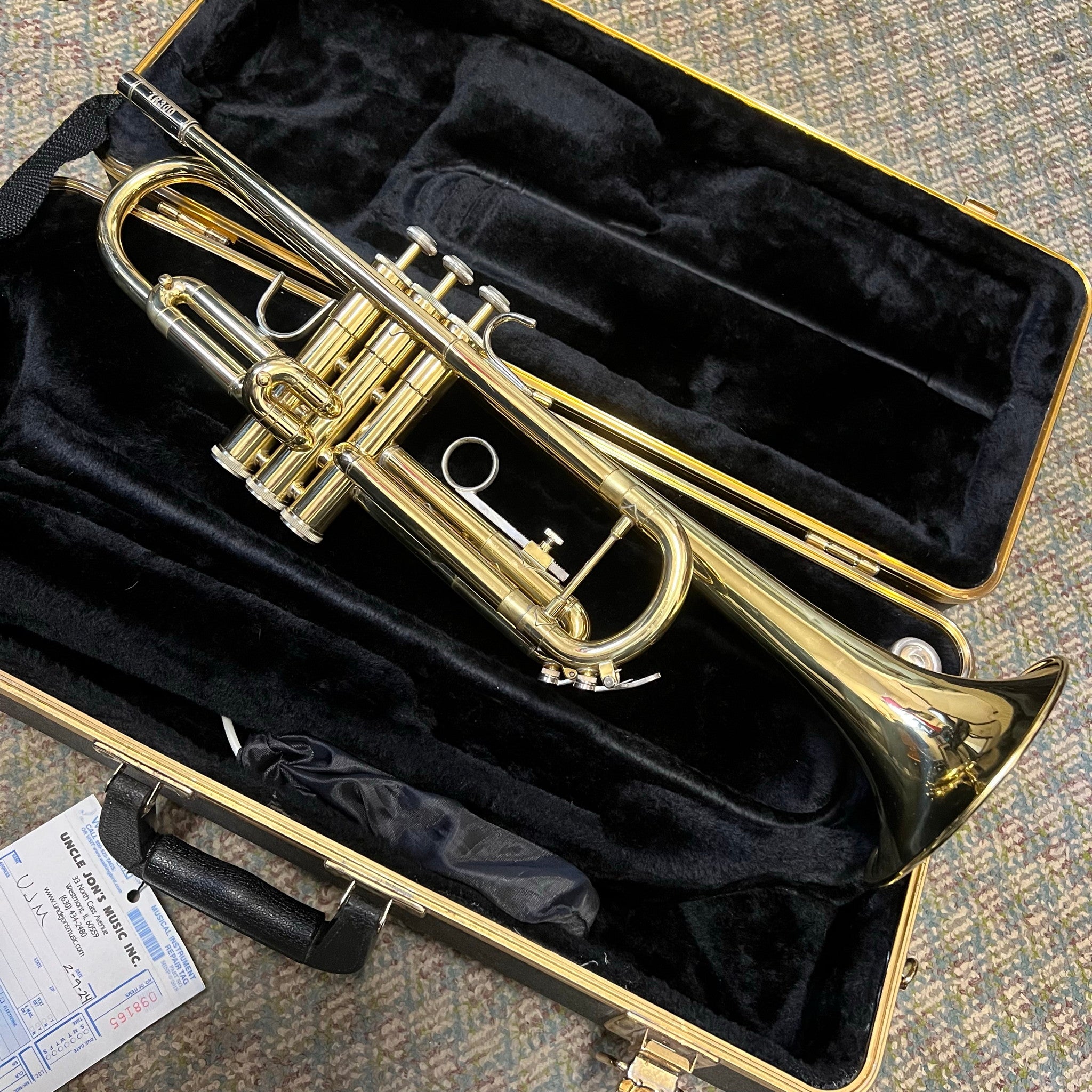 Bach TR300 Student Trumpet (used)