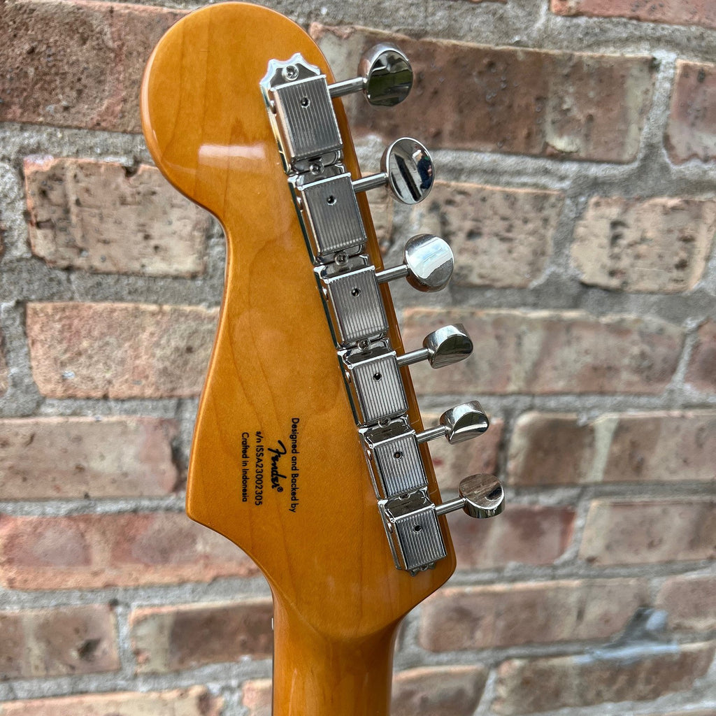 Squier by Fender Classic Vibe '60s Stratocaster Lake Placid Blue Excellent