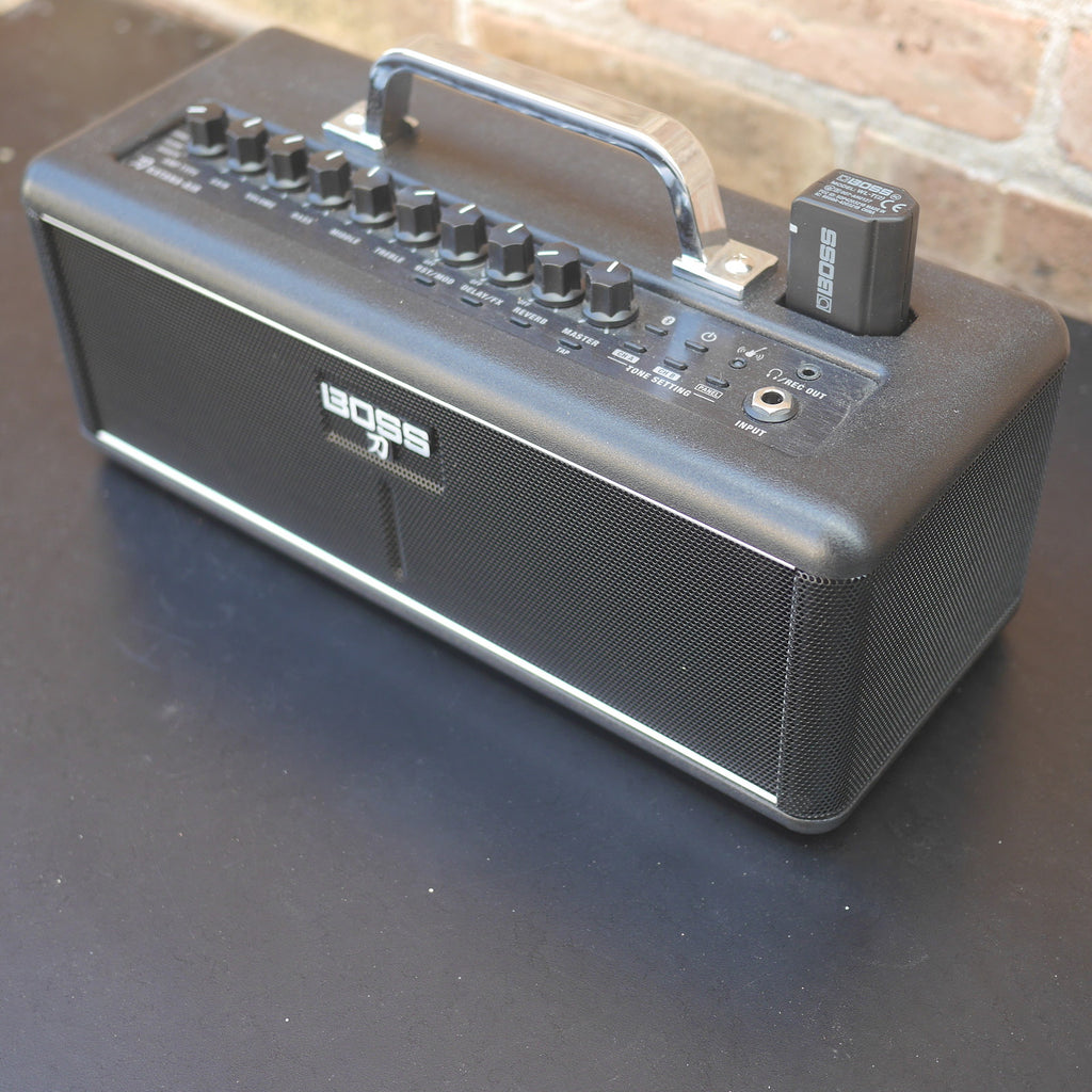 Boss Katana-Air Wireless Guitar Amp, 20/30 Watts, Battery Power