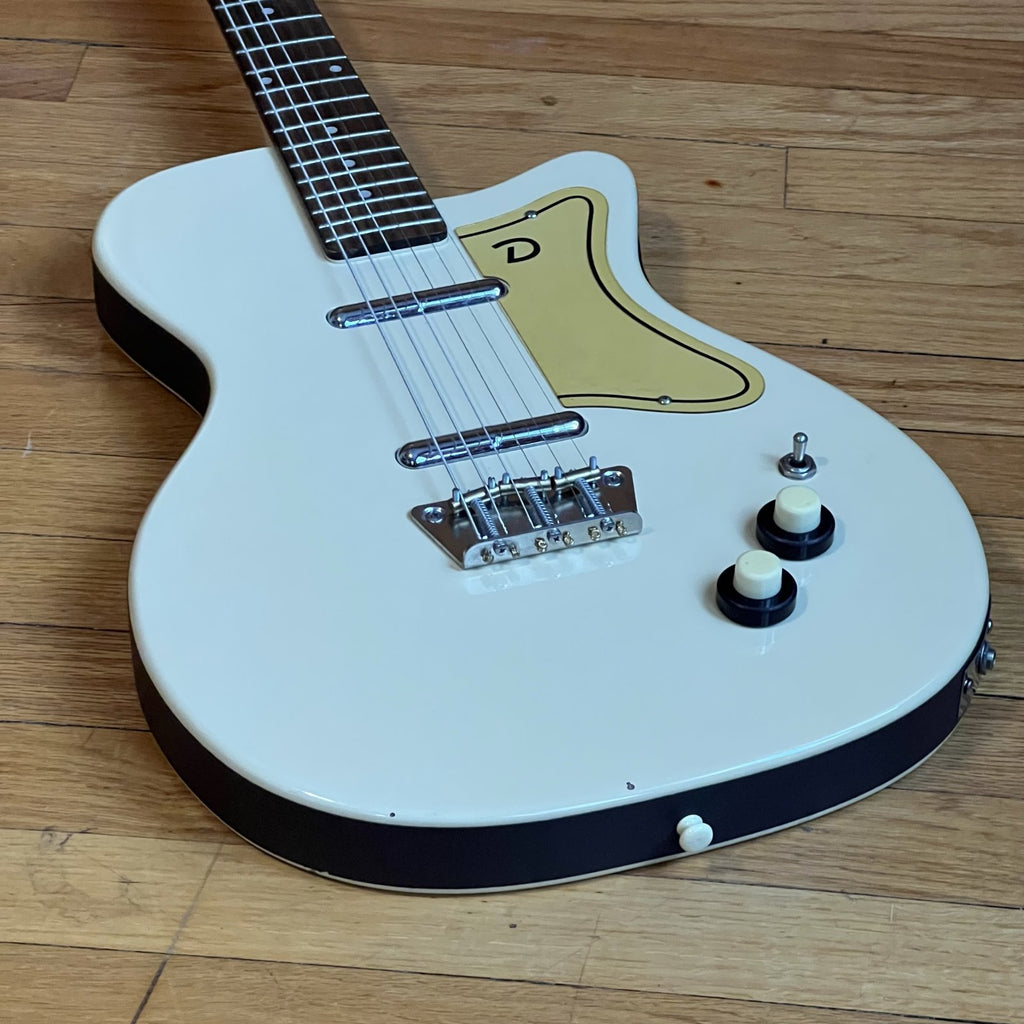 Danelectro 56 U2 Reissue Singlecut Solid Body Electric Guitar cream color used 1990s