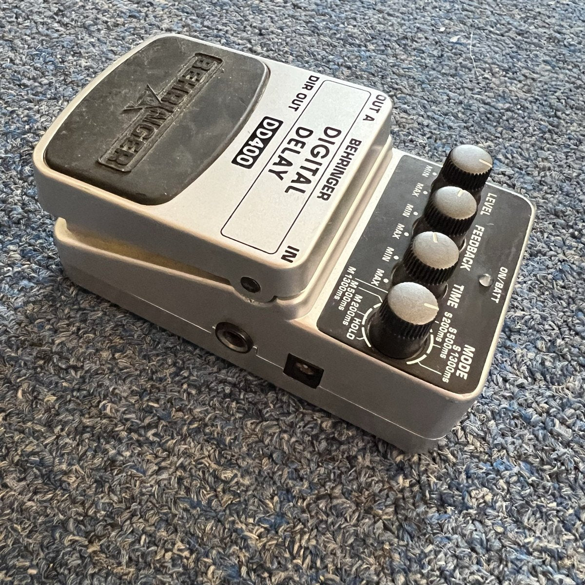 Behringer DD400 Digital Delay Effects Pedal used