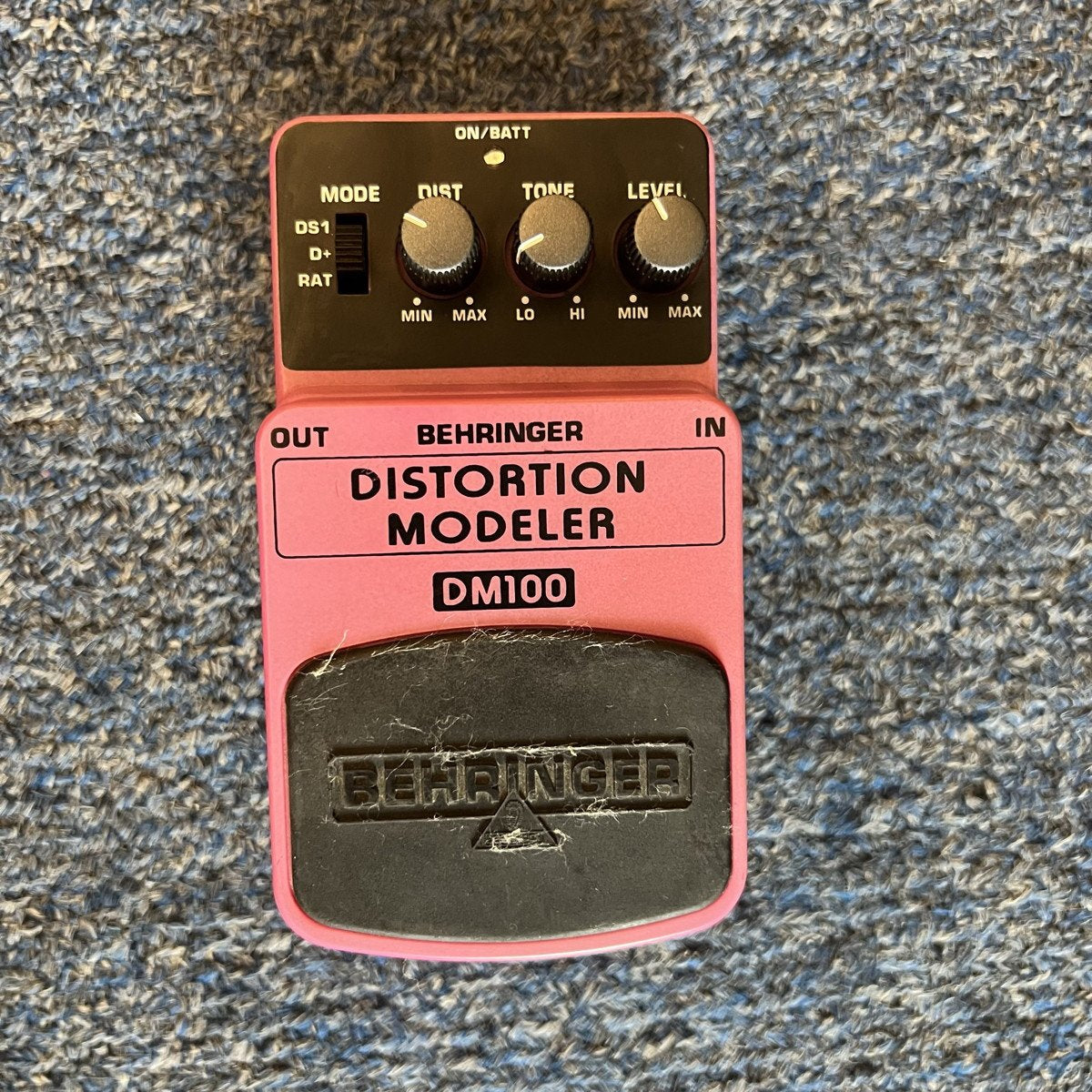 Behringer DM100 Distortion Modeler Effects Pedal used