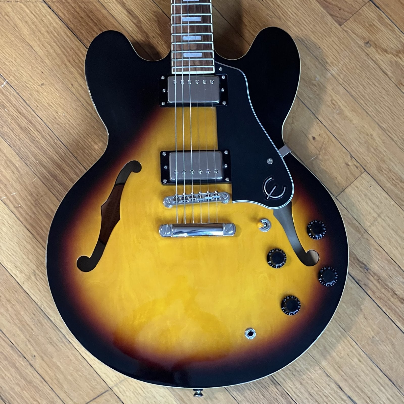 Epiphone ES-335 PRO VS Semi Hollow Body Electric Guitar Sunburst 2018