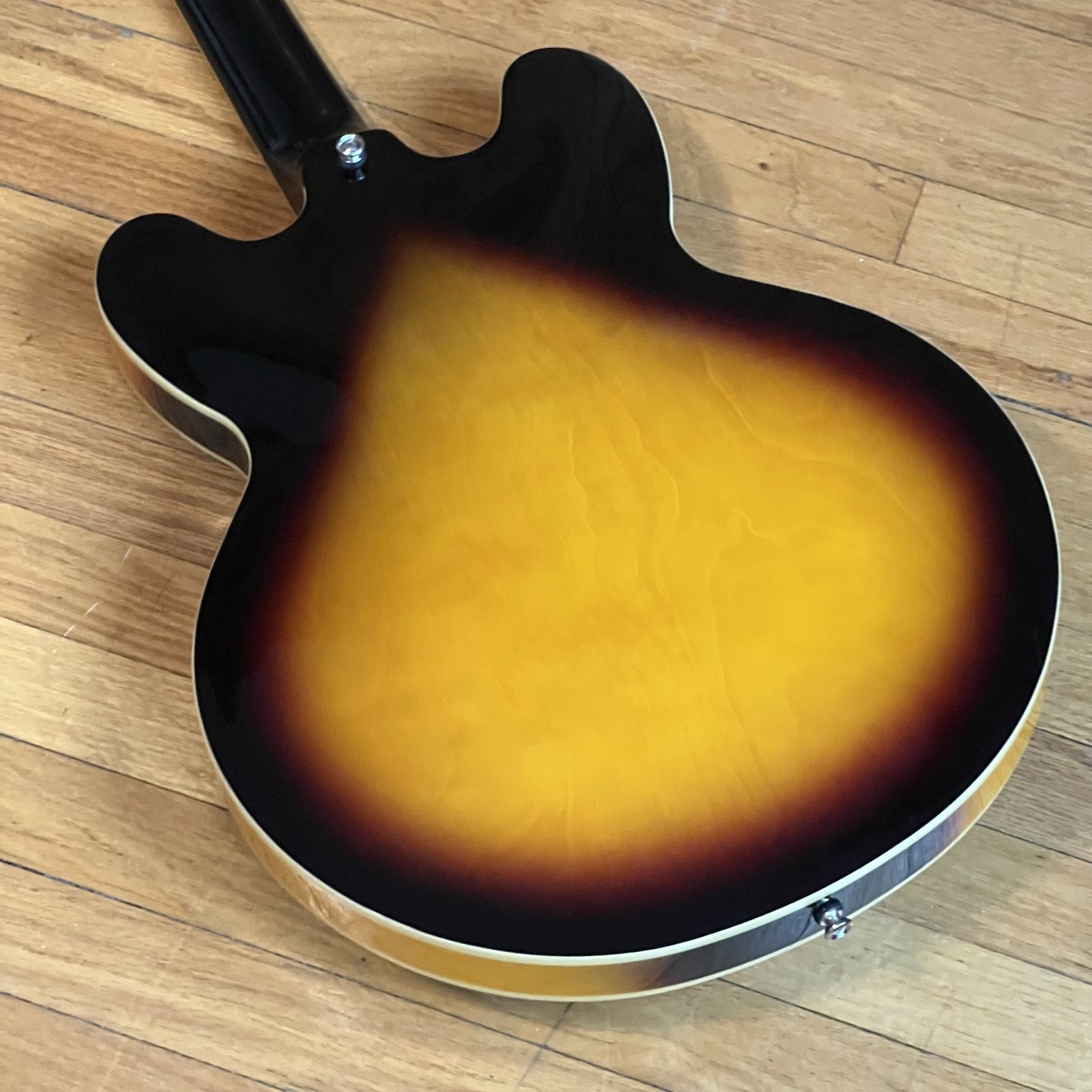 Epiphone ES-335 PRO VS Semi Hollow Body Electric Guitar Sunburst 2018