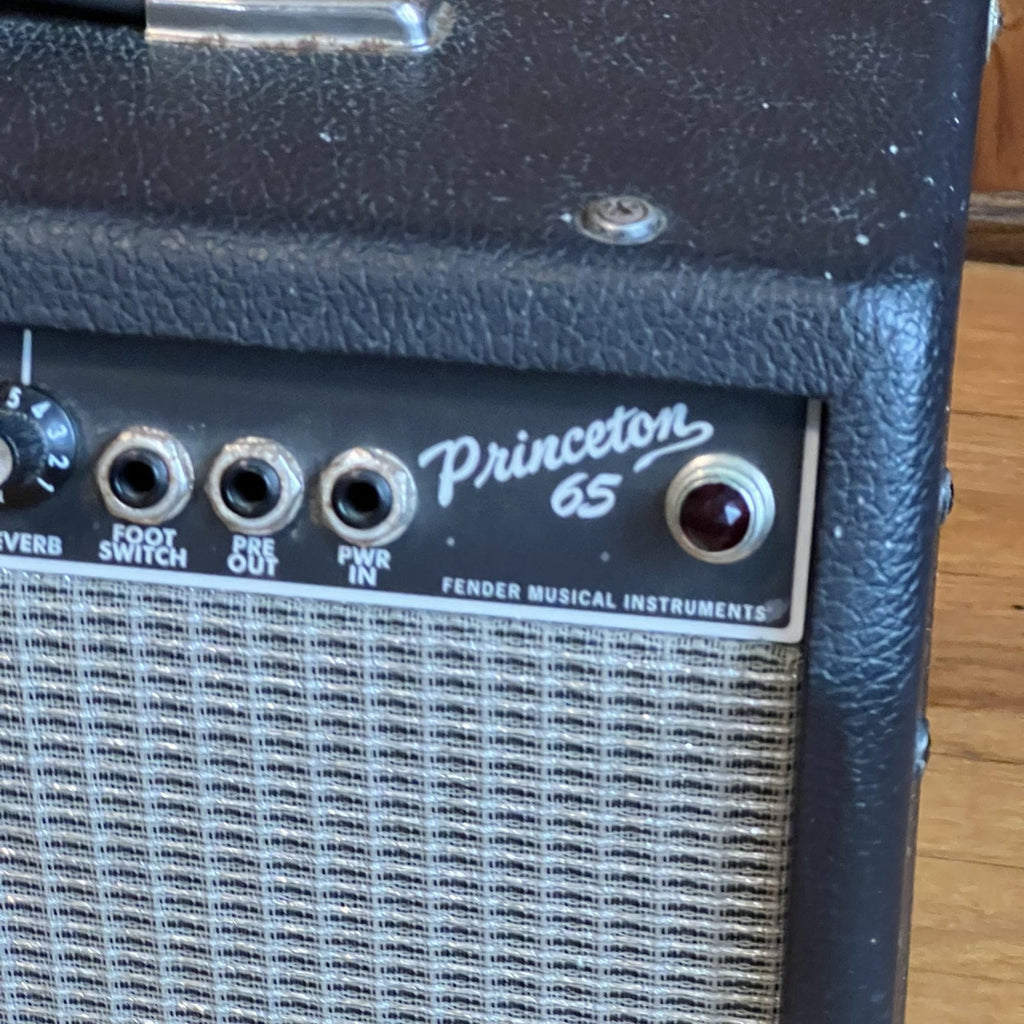 Fender Princeton 65 2-Channel 65-Watt 1x12" Solid State Guitar Combo 1999 - 2002 used