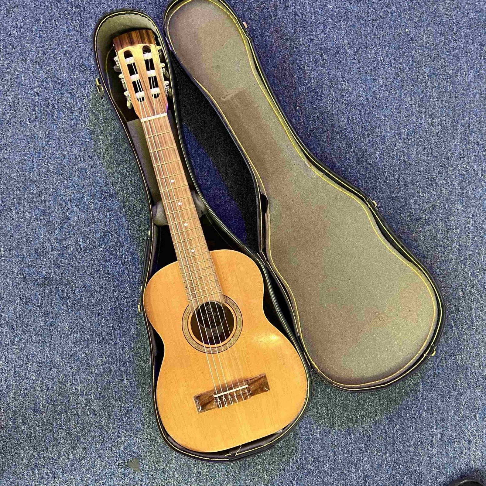 Giannini MPB GWNER Travel Classical Guitar Used