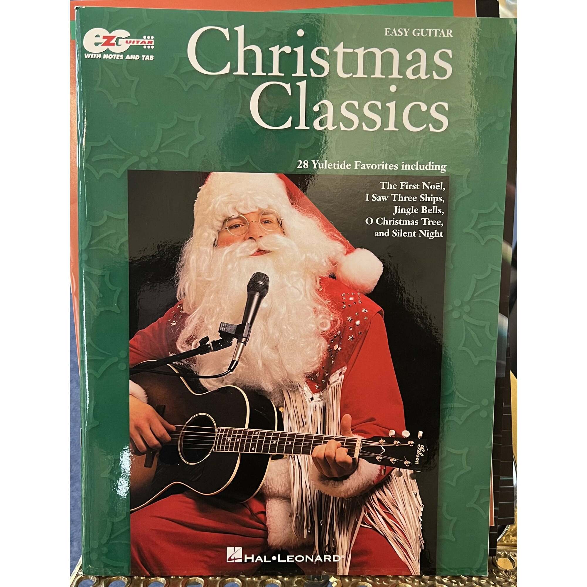 Christmas Classics for Easy Guitar