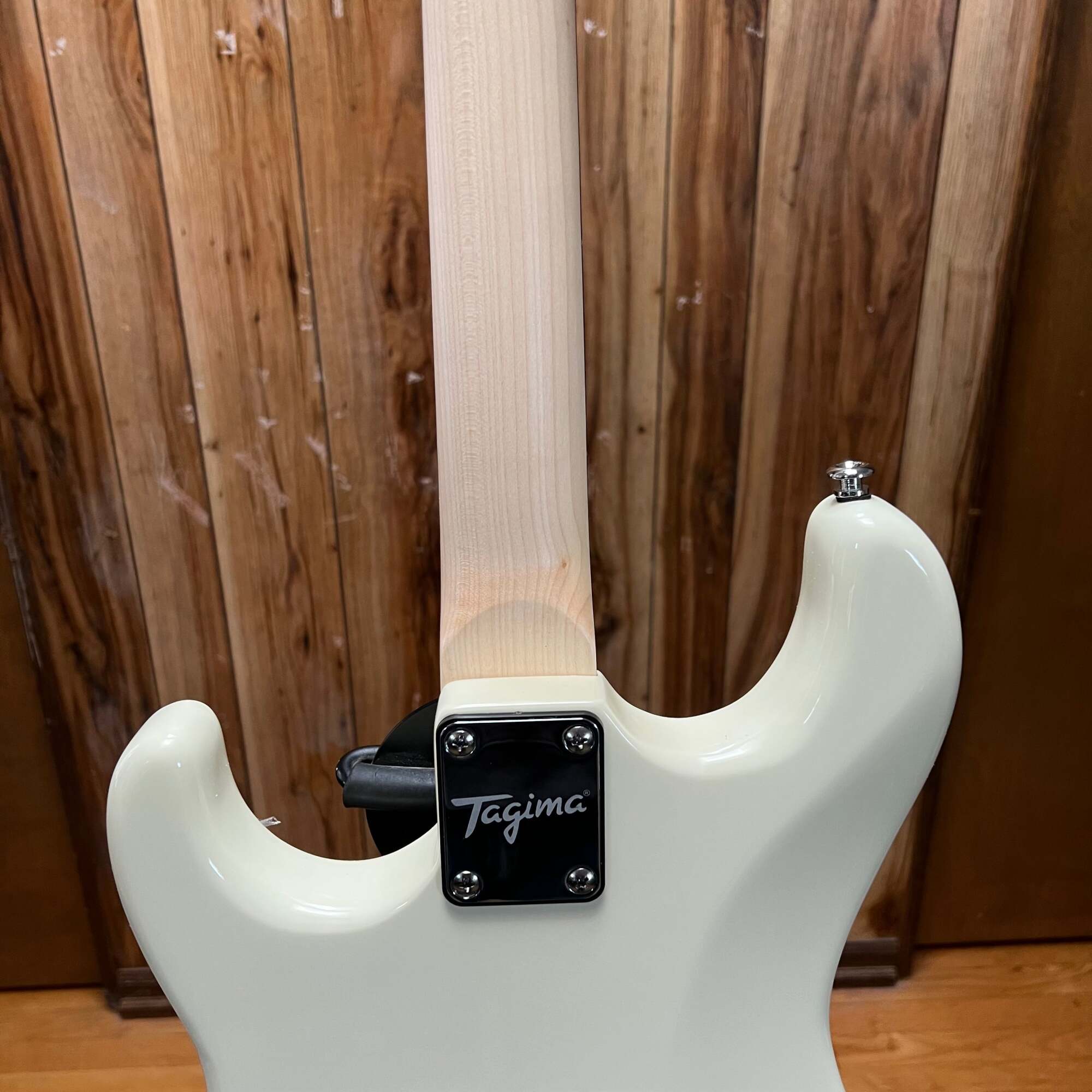 Tagima TG-500 Electric Guitar Olympic White