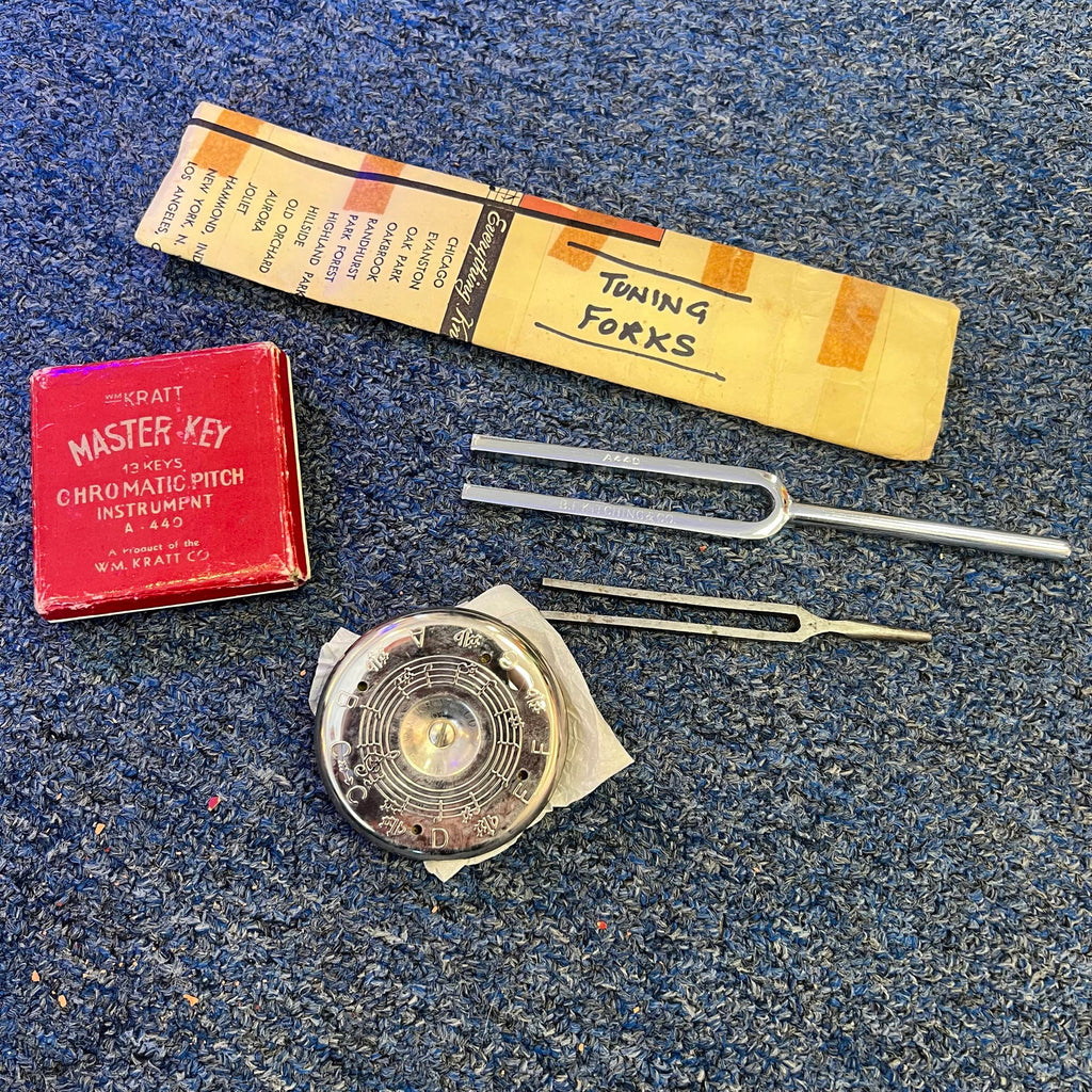 Vintage Kratt MK-2 Chromatic Pitch Pipe  plus 2 tuning forks