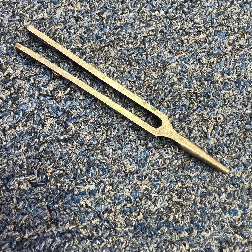 Vintage Kratt MK-2 Chromatic Pitch Pipe  plus 2 tuning forks