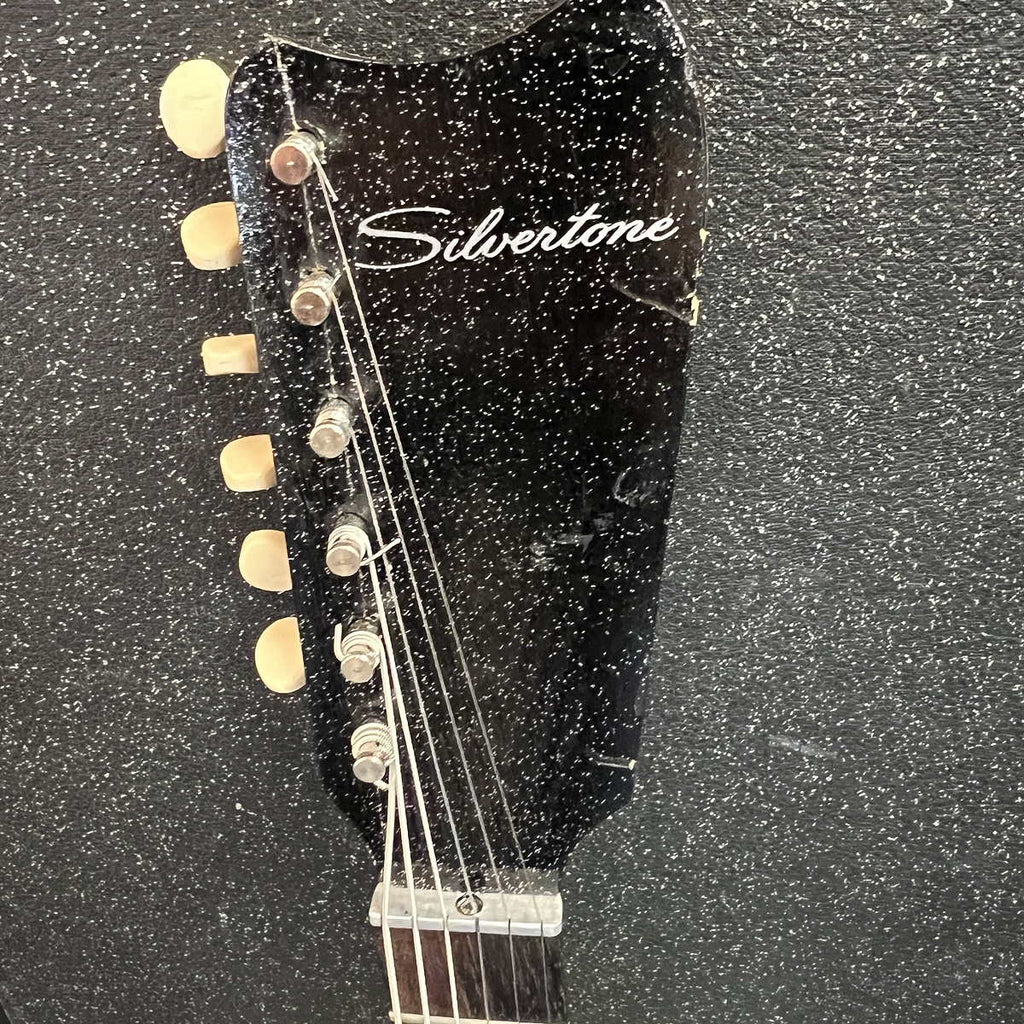 Silvertone 1448 Electric Guitar with Case Amp vintage 1960s