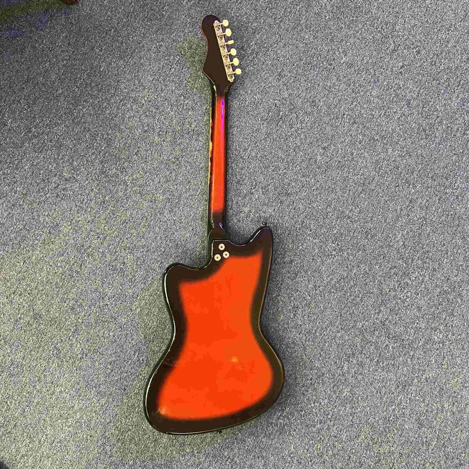 Silvertone 1478 Silhouette Electric Guitar 1960s Sunburst  w/case (used)