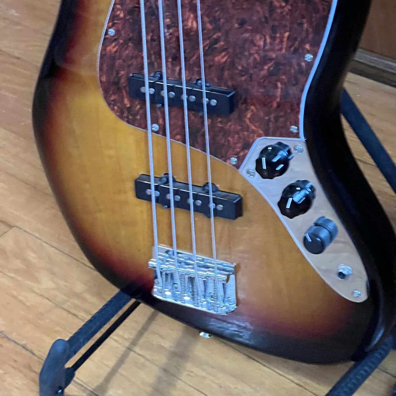 Squier Classic Vibe '60s Jazz Bass Laurel FB 3-Color Sunburst Used