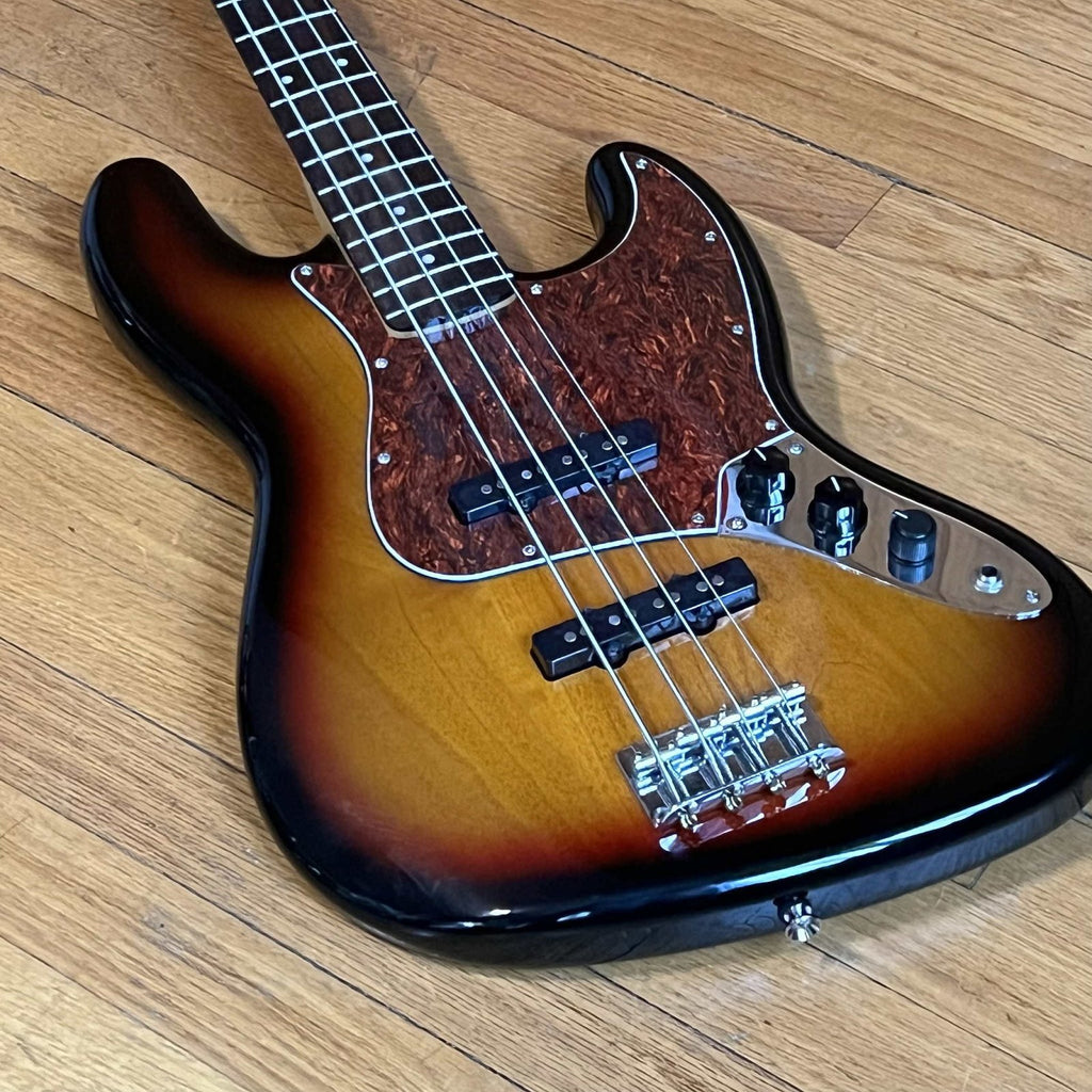 Squier Classic Vibe '60s Jazz Bass Laurel FB 3-Color Sunburst Used