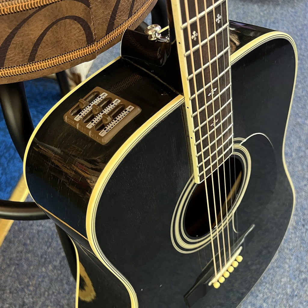 Takamine F-341 Acoustic Electric Guitar Black w/case 1983