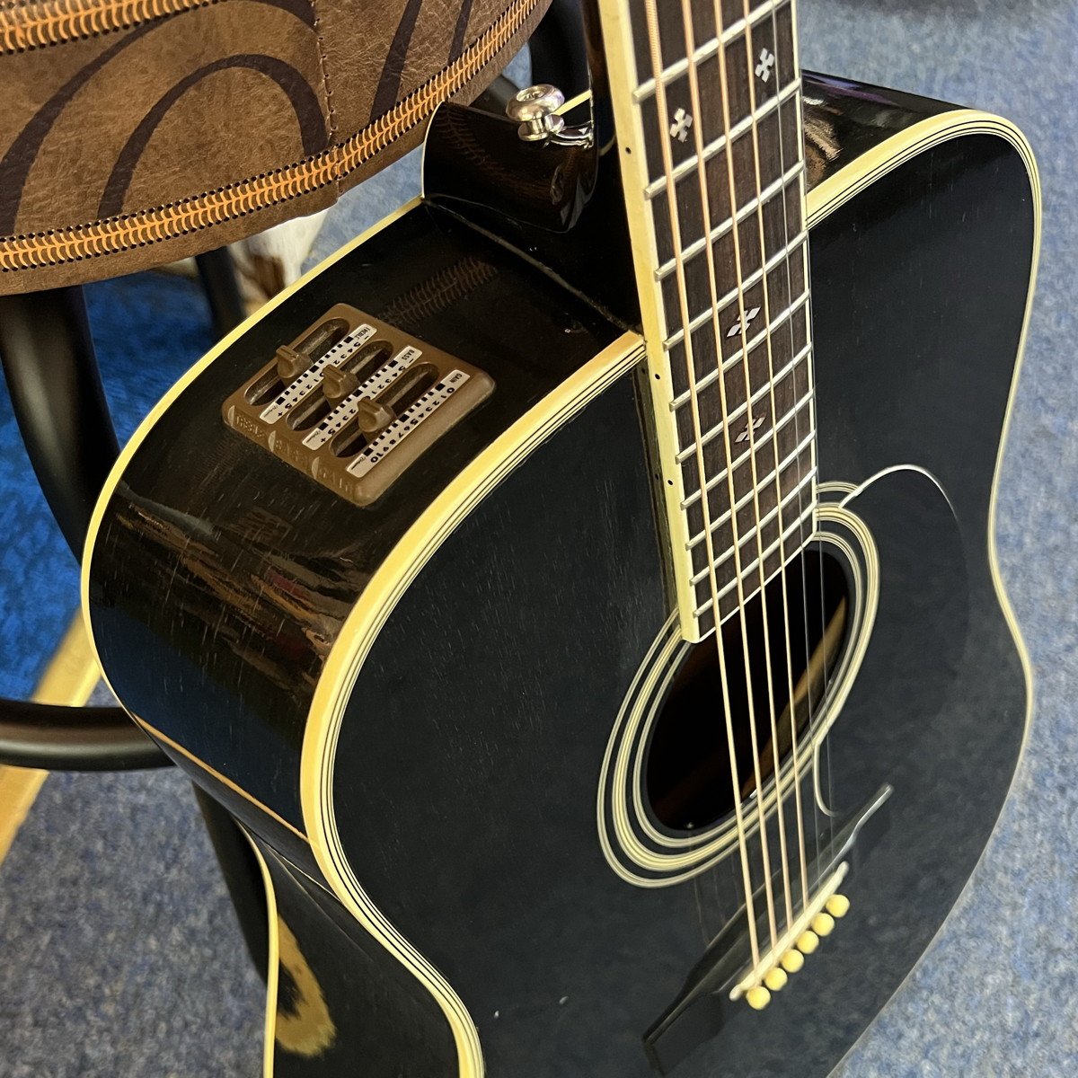 Takamine F-341 Acoustic Electric Guitar Black w/case 1983