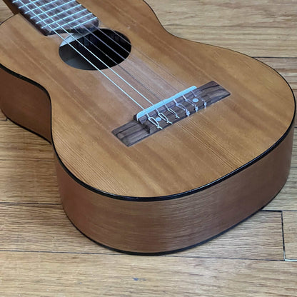 Yamaha Guitarlele 6-string ukulele used