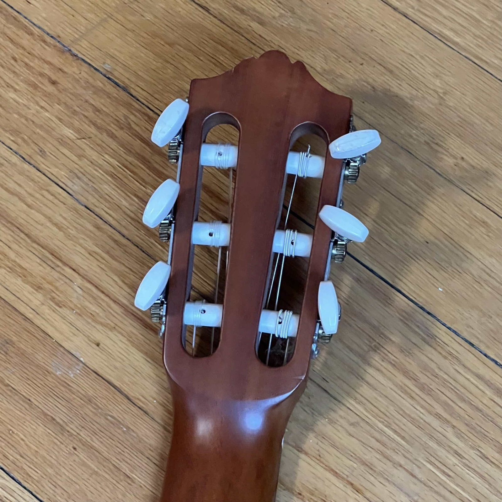Yamaha Guitarlele 6-string ukulele used