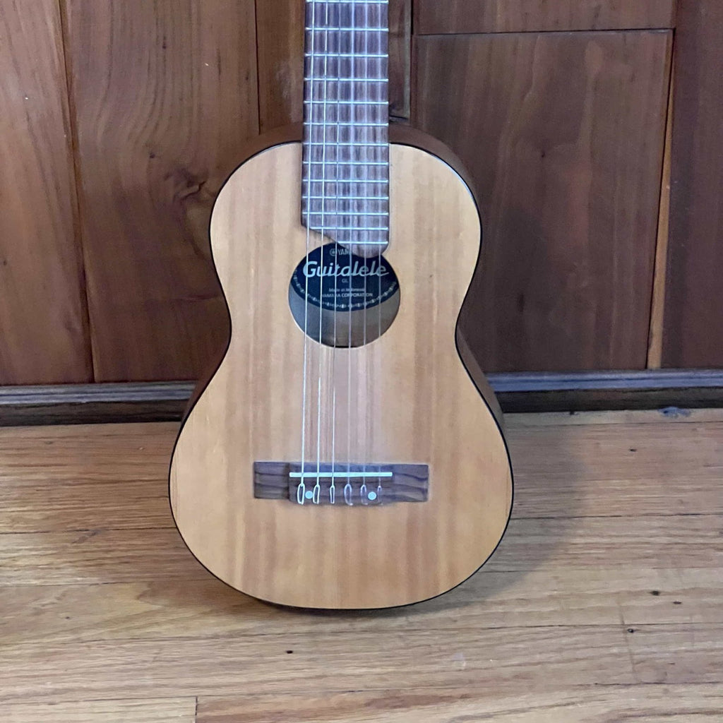 Yamaha Guitarlele 6-string ukulele used