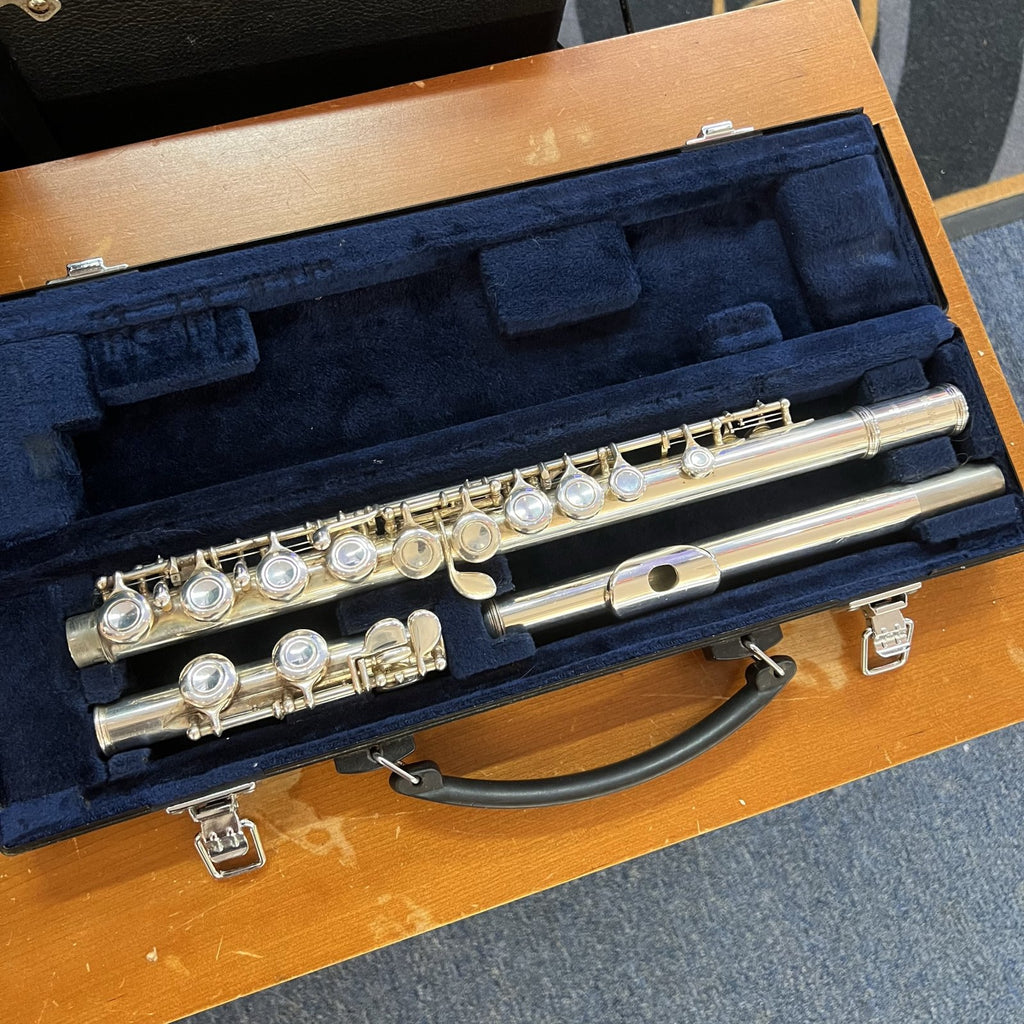 Yamaha YFL-221 Student Flute (used)