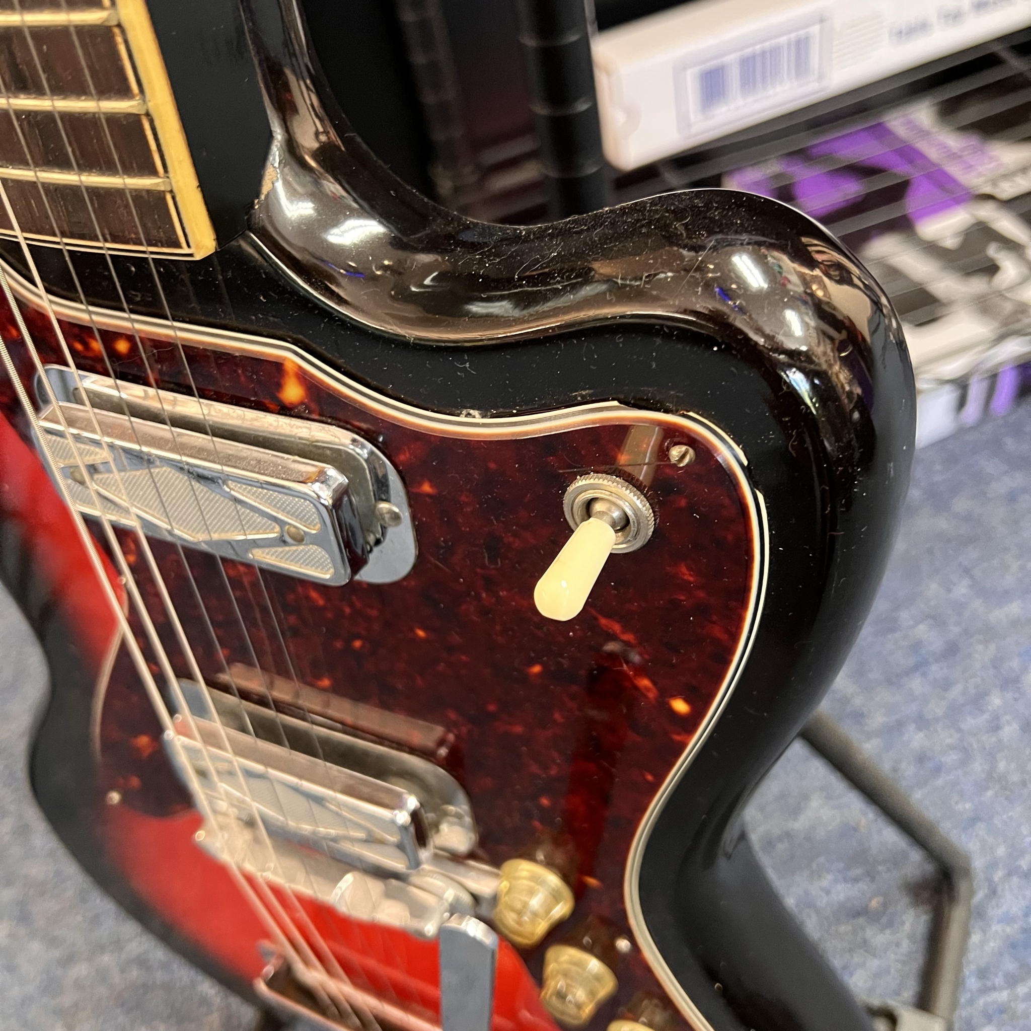 Silvertone 1478 Silhouette 1960s w/case (used)