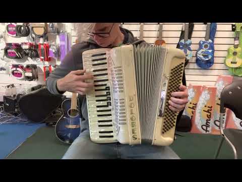 Regent Piano Accordion White